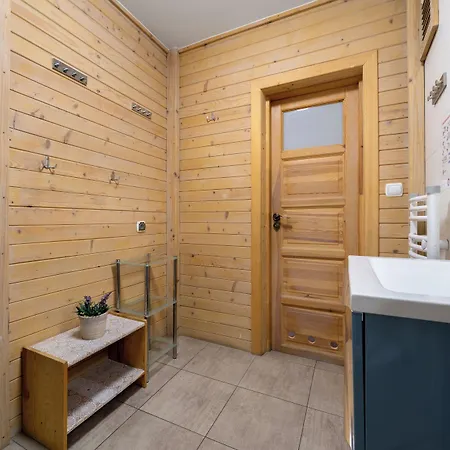 Rentplanet - Smrekowa Apartment