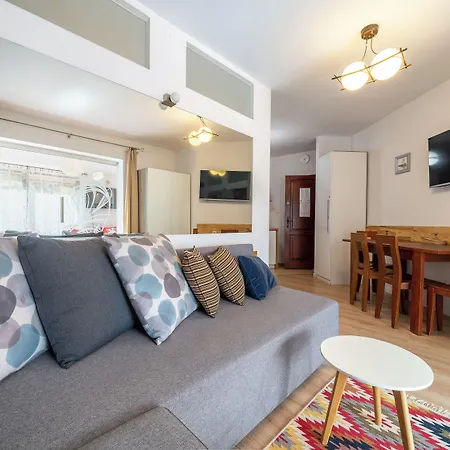 Apartment Rentplanet - Smrekowa *