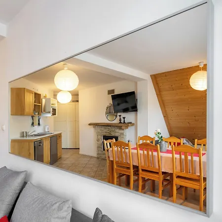 Rentplanet - Smrekowa Apartment